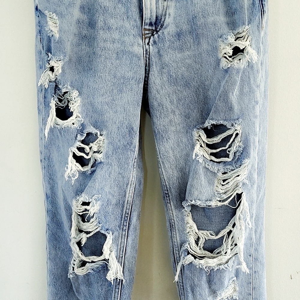 Mom Jeans Bershka High Rise Destroyed Ripped Distressed Denim - Picture 8 of 11